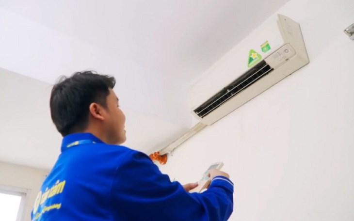 Phân biệt hiện tượng máy lạnh phun ra khói để có hướng xử lý phù hợp