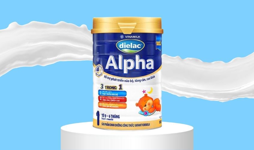 Sữa bột Dielac Alpha sở hữu công thức 3 trong 1 để bé phát triển trí não, cân nặng, chiều cao và chất đề kháng