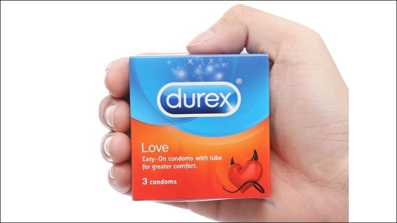 Bao cao su Durex Love hỗ trợ bôi trơn để tránh làm tổn thương đối tác của bạn