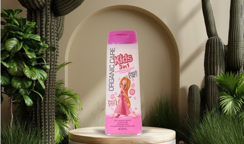 Sữa tắm gội và xả cho bé Organic Care Berry Bliss 3 trong 1 chiết xuất quả mâm xôi 400 ml (từ 3 tuổi)