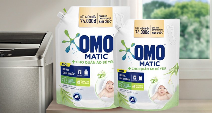 Nước giặt quần áo cho bé OMO Matic hương dịu nhẹ túi 3.4 lít