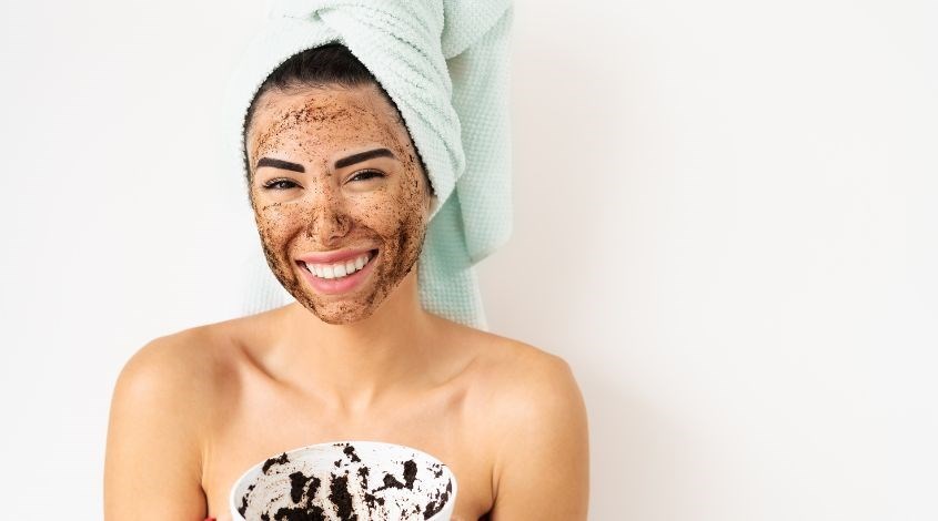 Đối với làn da thường ở người trưởng thành có thể tẩy tế bào chết 2 lần/tuần Tuỳ vào tình trạng da mà sử dụng tẩy tế bào chết với tần suất hợp lý