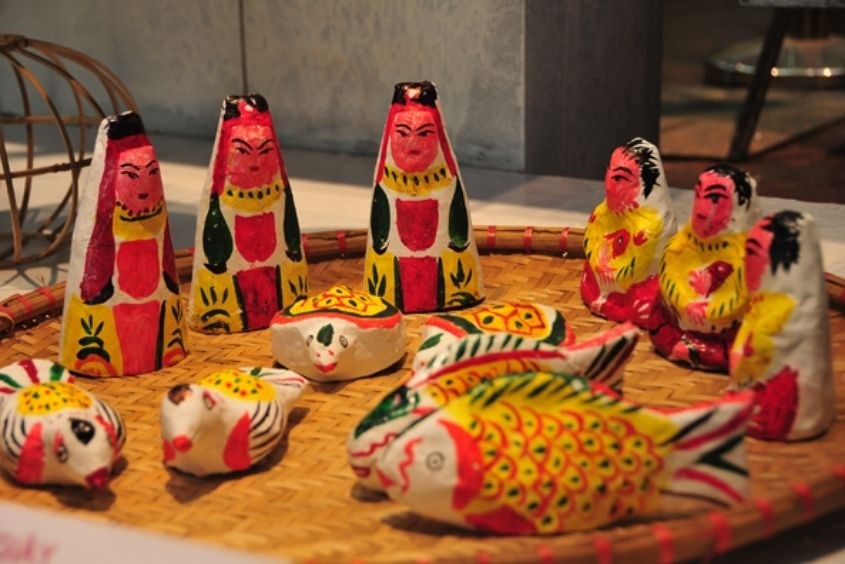 Đồ chơi dân gian giúp trẻ phát triển về vận động, kiên thức, tình cảm Lợi ích khi làm đồ chơi dân gian cho trẻ mầm non