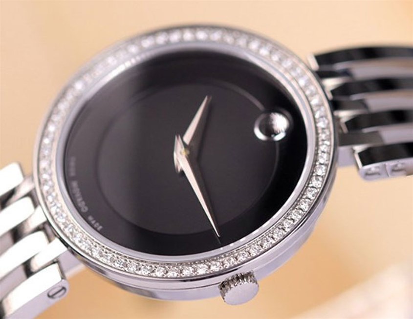 Đồng hồ MOVADO 28 mm Nữ 0607052 có giá 64.100.000 (cập nhật tháng 7/2023)