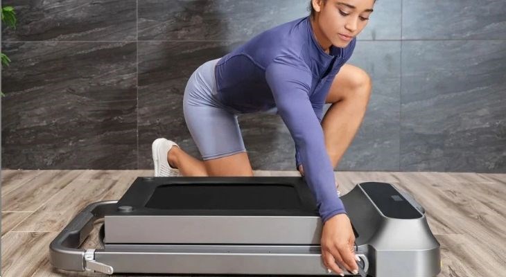 Máy chạy bộ giúp bạn rèn luyện thể lực tại nhà và tiết kiệm được không gian sống