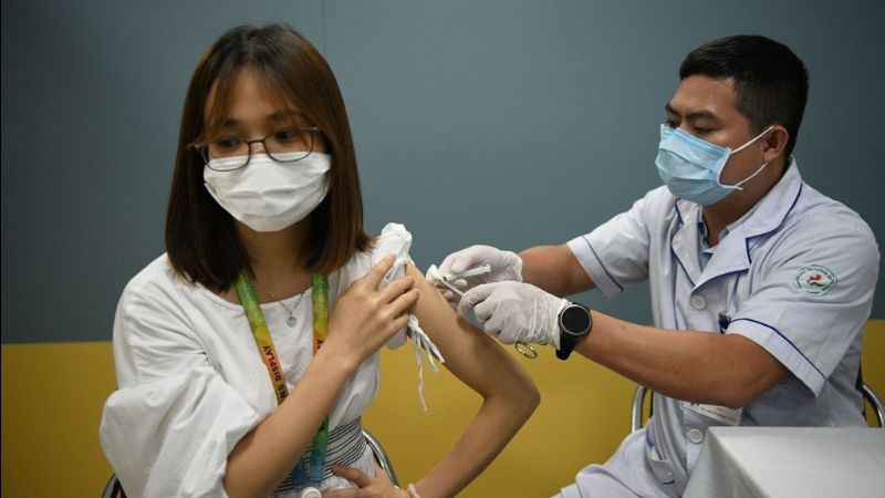 Phụ nữ dưới 21 tuổi không tầm soát ung thư cổ tử cung mà nên tiêm HPV để phòng bệnh