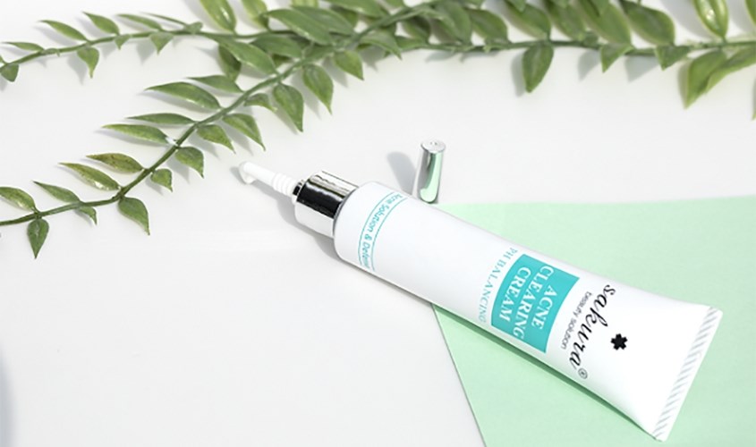 Kem làm giảm và ngừa mụn Sakura