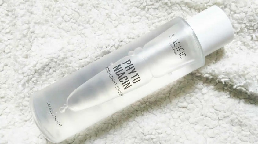 Toner dưỡng trắng da Nacific Phyto Niacin Whitening 5% Niacinamide 150 ml