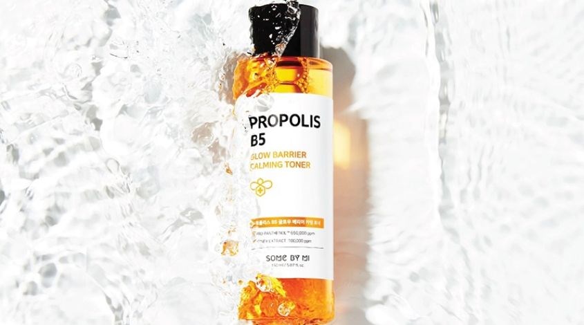 Toner dưỡng ẩm phục hồi da Some By Mi Propolis B5 Glow Barrier Calming 150 ml