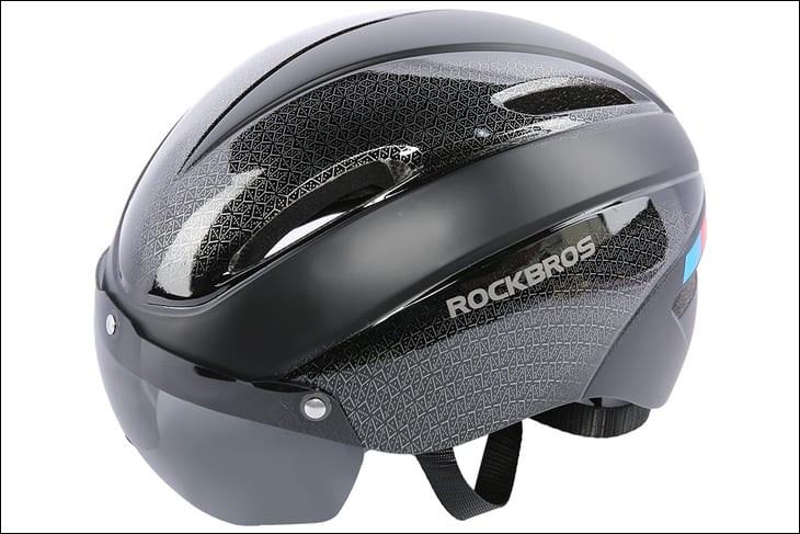 Mũ bảo hiểm xe đạp RockBros WT-018S-BK size 60.5cm Đen được bán với giá 516.000 đồng (cập nhật 07/2023 và có thể thay đổi theo thời gian)
