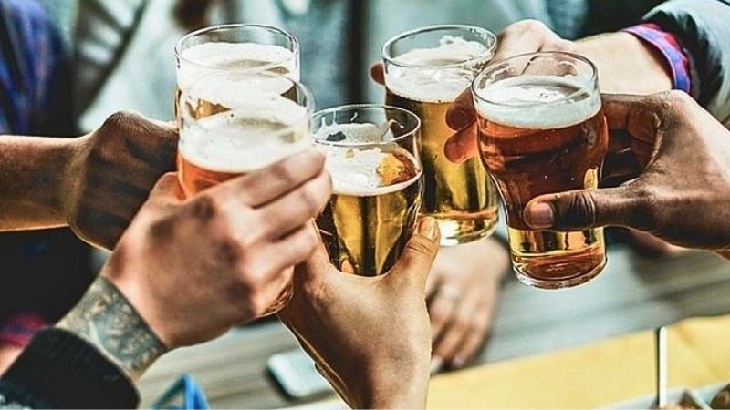 Sử dụng rượu bia quá nhiều gây ung thư