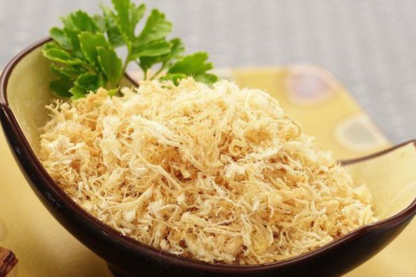 Món ăn dặm từ thịt gà thơm ngon cho bé