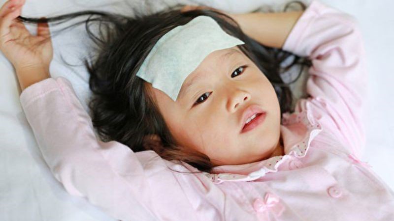 Paracetamol là thuốc có thể sử dụng cho nhiều đối tương, kể cả trẻ em.
