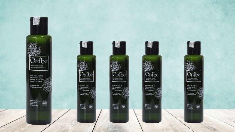 Toner Oribe dưỡng ẩm và thu nhỏ lỗ chân lông