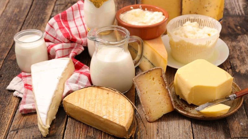 Sữa là nhóm thực phẩm chứa arginin rất cao.