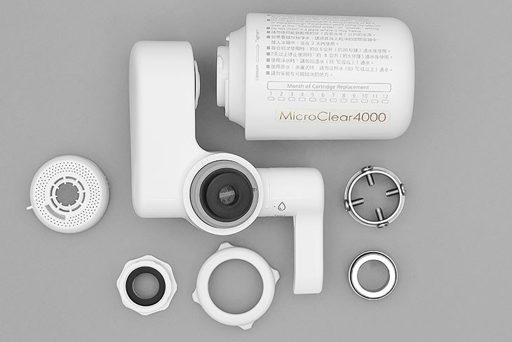 Thiết bị lọc nước tại vòi Panasonic TK-CJ300 làm từ nhựa ABS cao cấp, hạn chế nứt vỡ và an toàn cho sức khoẻ