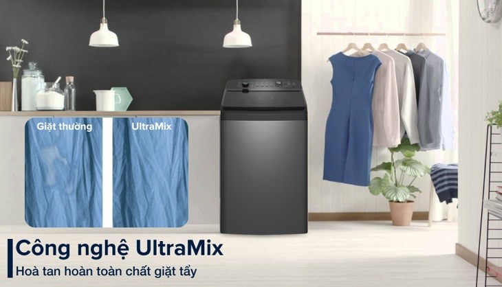Máy giặt Electrolux cửa trên trang bị công nghệ UltraMix có khả năng hòa tan hoàn toàn chất giặt tẩy, giảm thiểu cặn bột giặt bám trên quần áo
