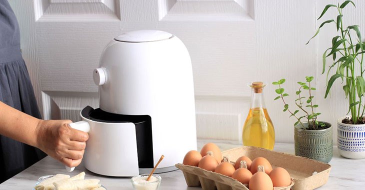 Nồi chiên không dầu bị hỏng nút vặn là do nồi không được vệ sinh, sử dụng lực quá mạnh để điều chỉnh
