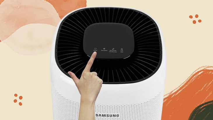 Nhấn nút Power (Nguồn) trên máy lọc không khí Samsung để bật/tắt nguồn