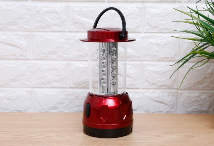 Thân đèn của đèn sạc Điện Quang ĐQ PRL01 02765 làm từ nhựa ABS chịu lực, chịu nhiệt tốt Thân đèn của đèn sạc Điện Quang ĐQ PRL01 02765 làm từ nhựa ABS chịu lực, chịu nhiệt tốt