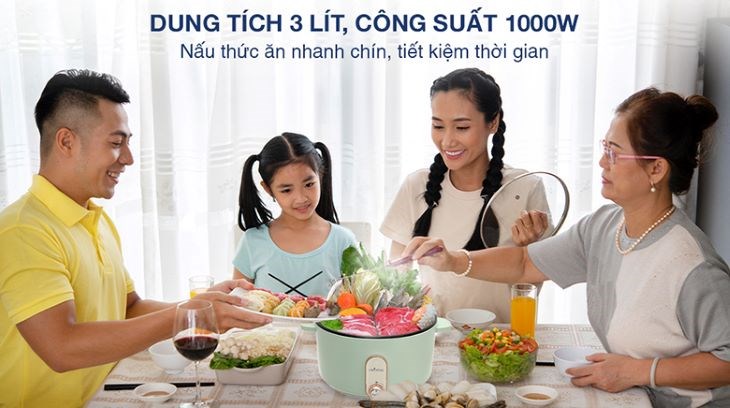 Nồi lẩu điện Crystal MS-30LT02-6 với dung tích 3 lít đáp ứng được khẩu phần ăn từ 3-5 người.