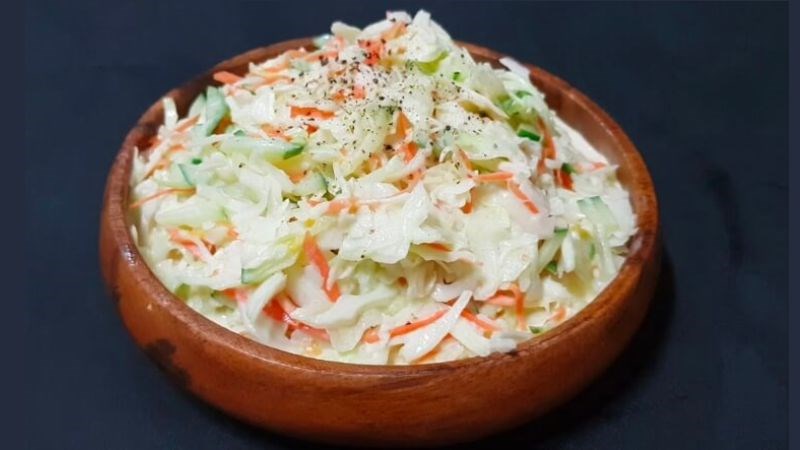 Công thức làm salad bắp cải trộn mayonnaise đơn giản giúp giảm cân