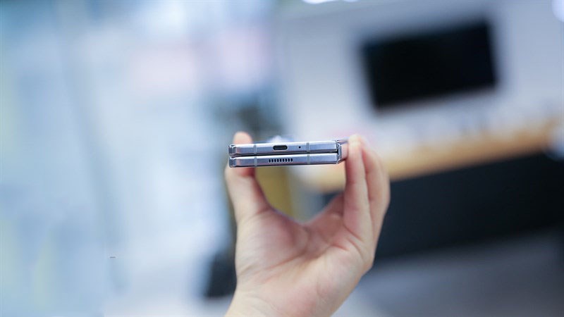 Galaxy Z Fold 5 sở hữu viên pin dung lượng 4.400 mAh tương tự như thế hệ tiền nhiệm