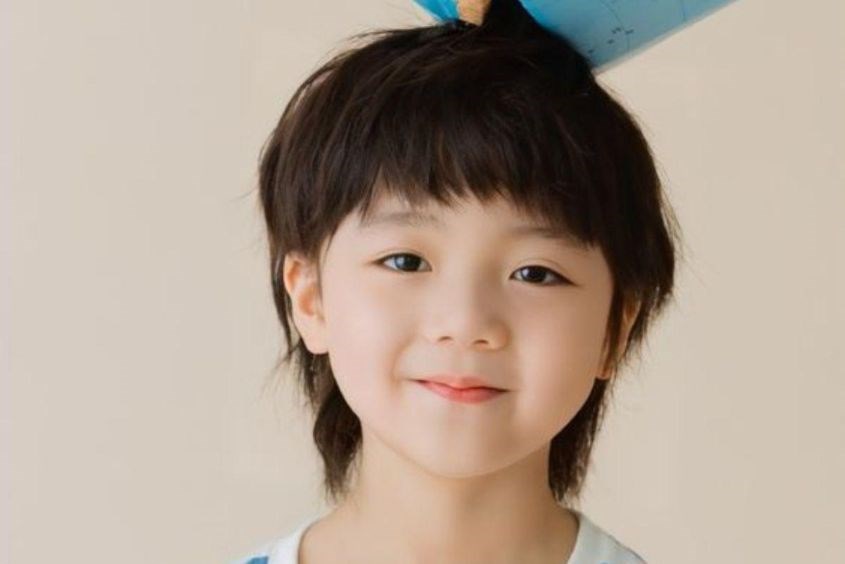 Tóc mullet theo phong cách Hàn Quốc cho bé trai