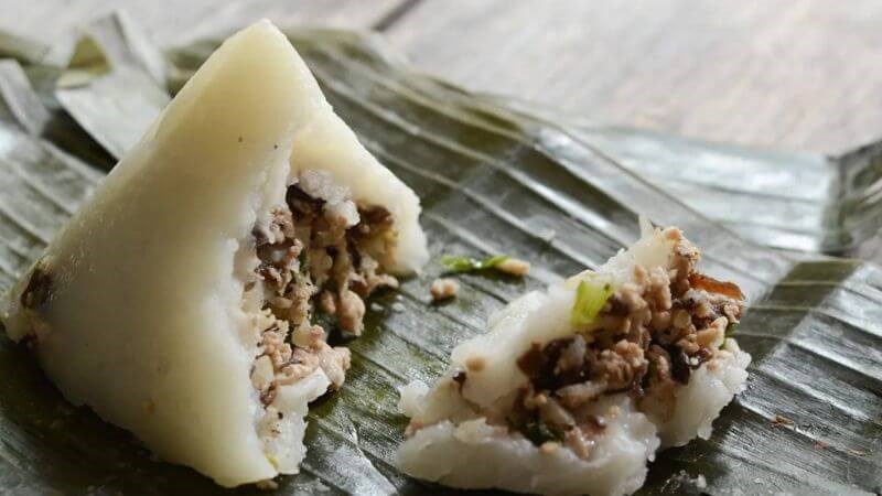 Bánh giò nhân thịt sẽ cung cấp cho bạn khoảng 400-440 calo