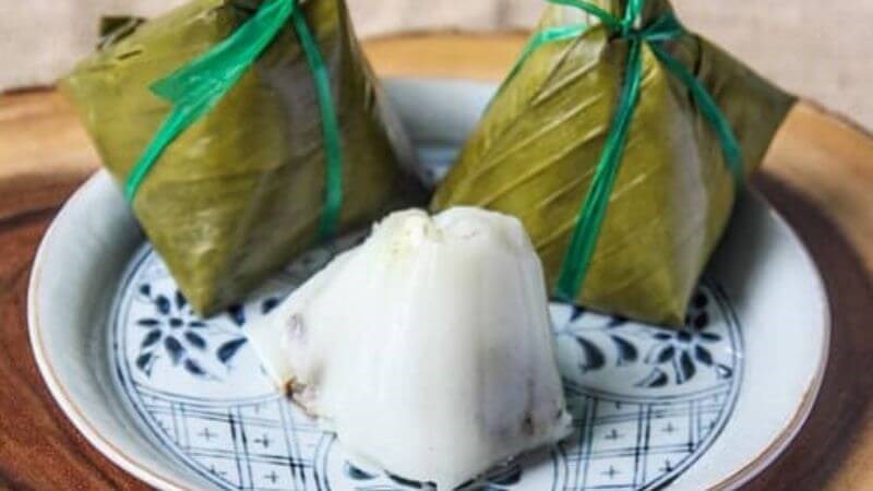 Bánh giò chay, nhân là mộc nhĩ và bột gạo nên lượng calo trong bánh có thể giảm xuống