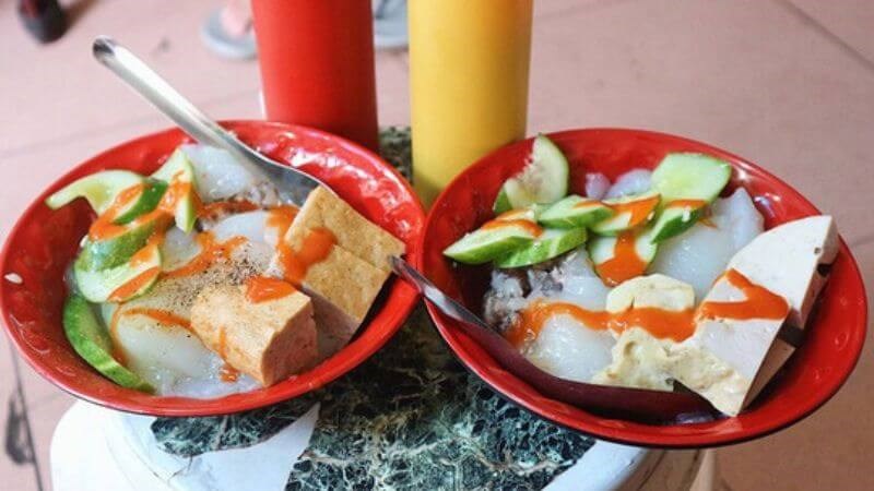 Thời điểm tốt nhất để ăn bánh giò là buổi sáng hoặc buổi trưa