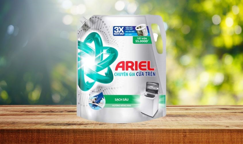 Có thể giặt thảm cho trẻ bằng nước giặt Ariel Sạch Sâu hương nắng mai túi 3.4 lít