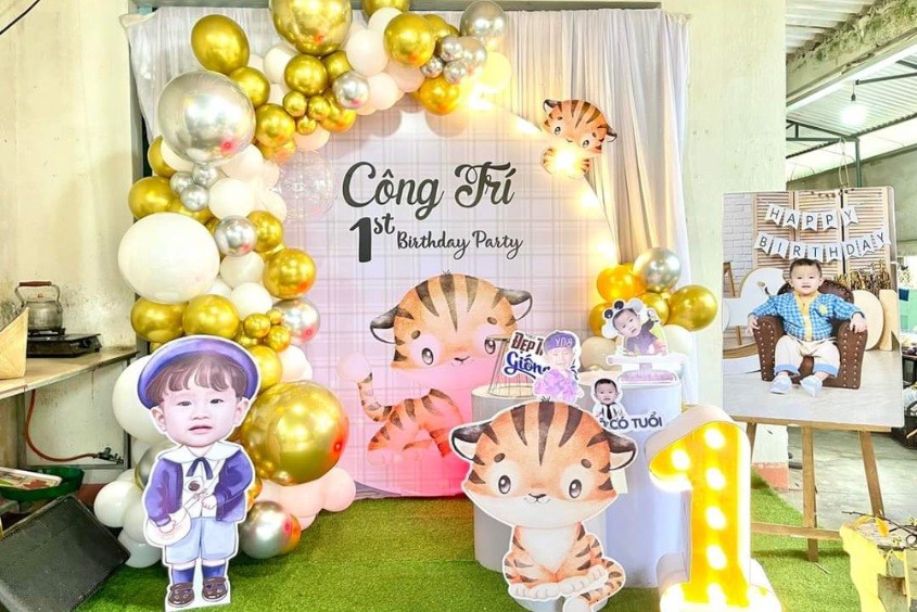 Trang trí thôi nôi bé trai theo con giáp