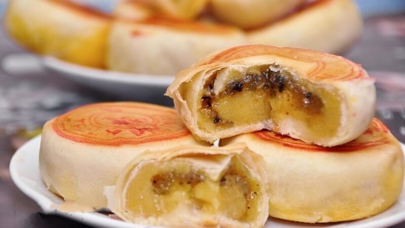 Bạn có thể ăn bánh pía chay để dễ kiểm soát cân nặng hơn