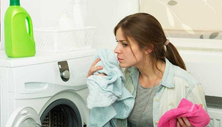 Khi bạn thấy máy giặt của gia đình xuất hiện các mùi khó chịu hoặc mùi hôi nồng nặc