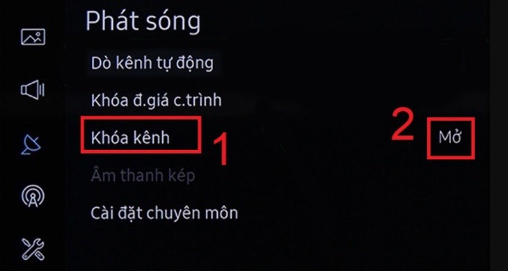 Nhấp chọn Phát sóng, chọn Khóa kênh rồi chọn Mở