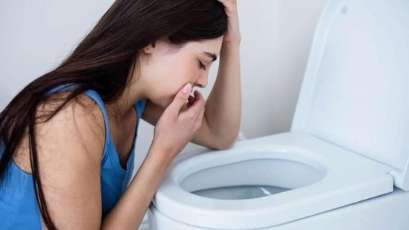 Buồn nôn là triệu chứng thường gặp nhất khi điều trị hóa chất