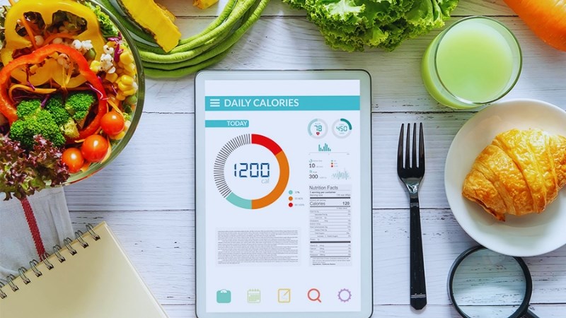 Bạn nên tính toán lượng calo nạp vào mỗi ngày để dễ kiểm soát cân nặng