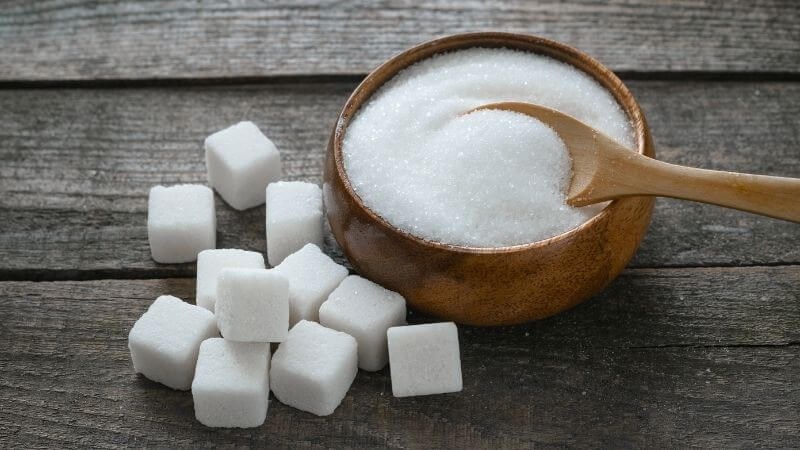 Nên hạn chế các loại đồ ăn nhiều đường trong thực đơn