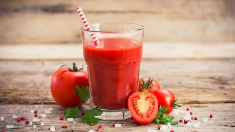Nước ép cà chua chứa lycopene  có lợi cho người tiểu đường