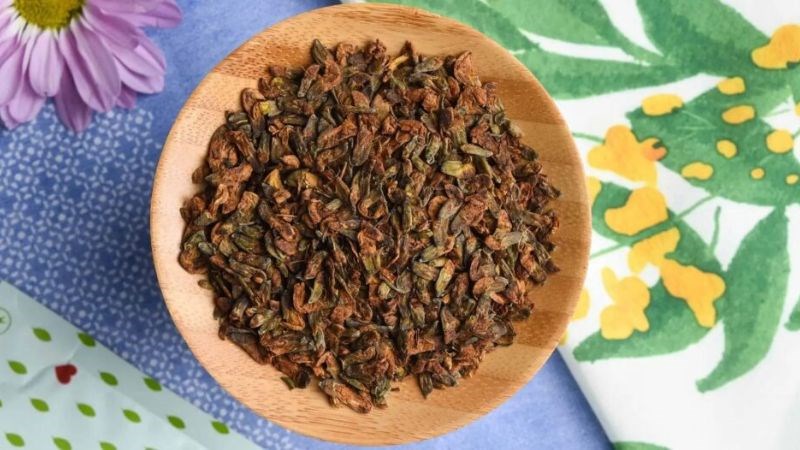 B&agrave;i thuốc hoa h&ograve;e v&agrave; uất kim gi&uacute;p chữa niệu huyết