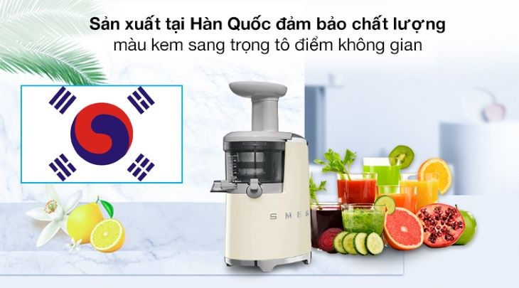 Máy ép chậm Smeg SJF01CREU (535.43.625) được xuất xứ từ thương hiệu Smeg của Ý, sản xuất tại Hàn Quốc đảm bảo uy tín và chất lượng