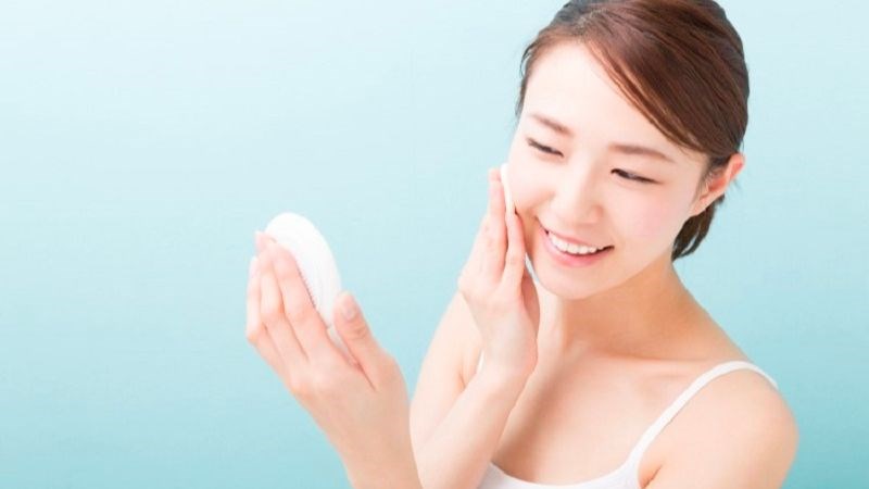 Làn da rất mỏng manh và cần được nâng niu Làn da rất mỏng manh và cần được nâng niu