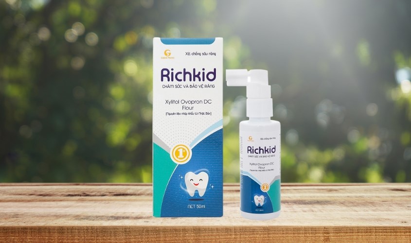 Lọ xịt Richkid chống sâu răng 50 ml (từ 1 tuổi)