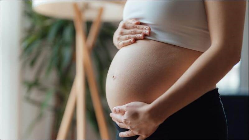 Nhiễm virus tay chân miệng trong thời kỳ mang thai có thể gây sảy thai