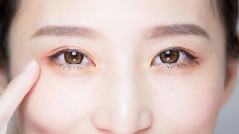 Dầu cá hỗ trợ sức khỏe cho mắt