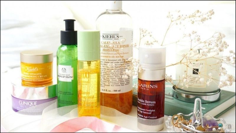 Chuẩn bị sản phẩm chăm sóc da đặc biệt cho các vấn đề da trong thời gian du lịch