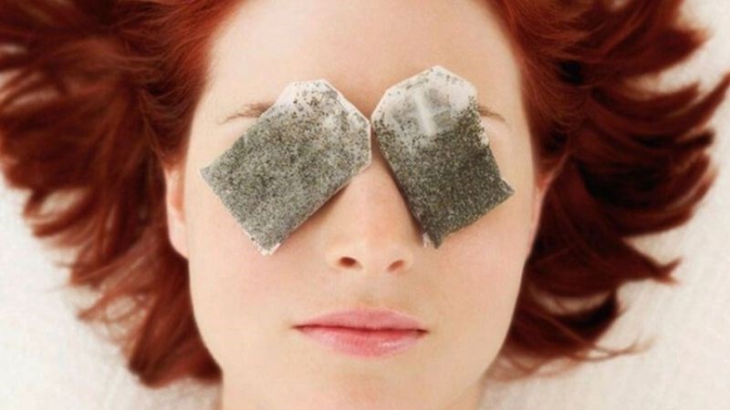EGCG trong trà xanh có lợi trong việc điều tiết, kiểm soát bã nhờn