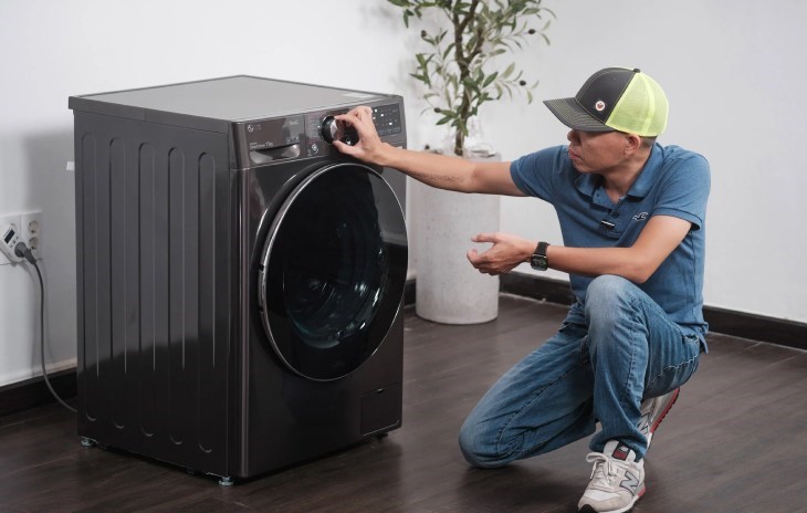 Kiểm tra chế độ hiện tại của máy giặt, nếu máy đang ở chế độ khóa trẻ em thì hãy tắt đi