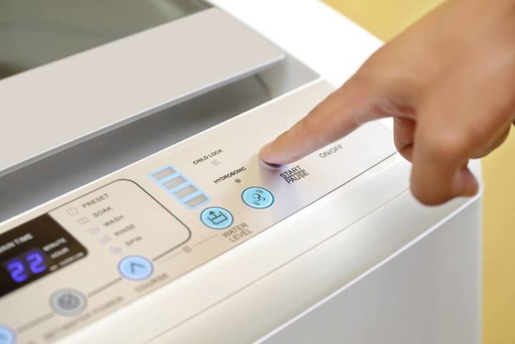 Hướng dẫn cách khắc phục máy giặt LG, Electrolux bị liệt cảm ứng hiệu quả